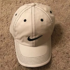 Nike golf hat